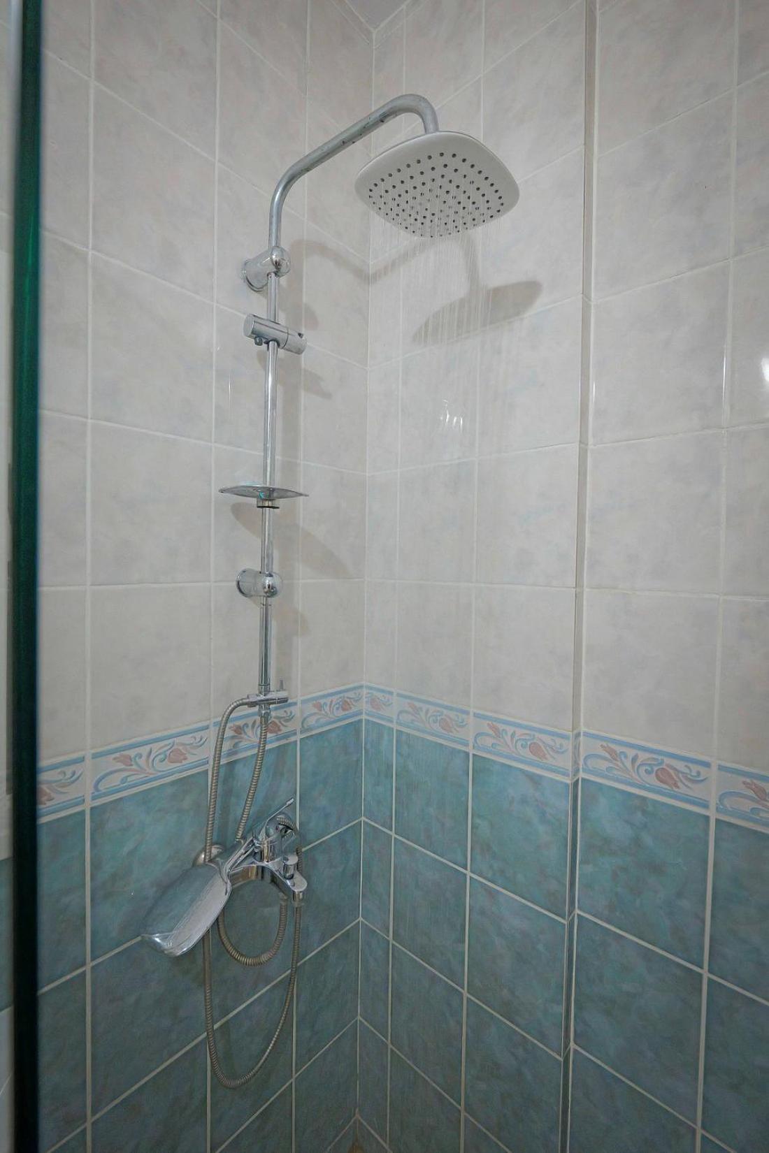 Helia Seaside Hotel Saranda Extérieur photo