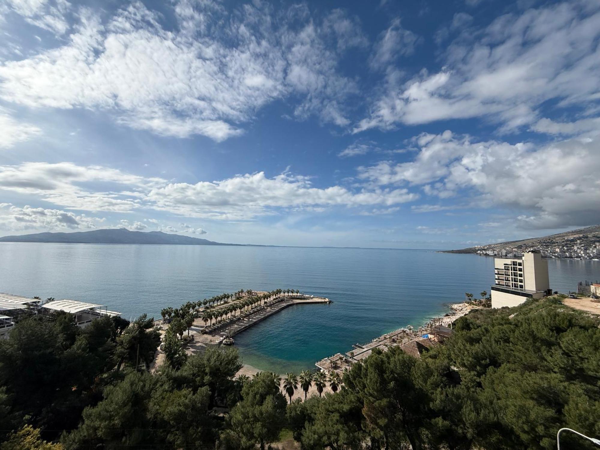 Helia Seaside Hotel Saranda Extérieur photo