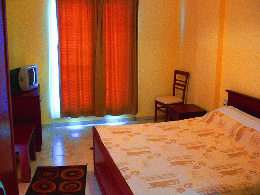 Helia Seaside Hotel Saranda Chambre photo